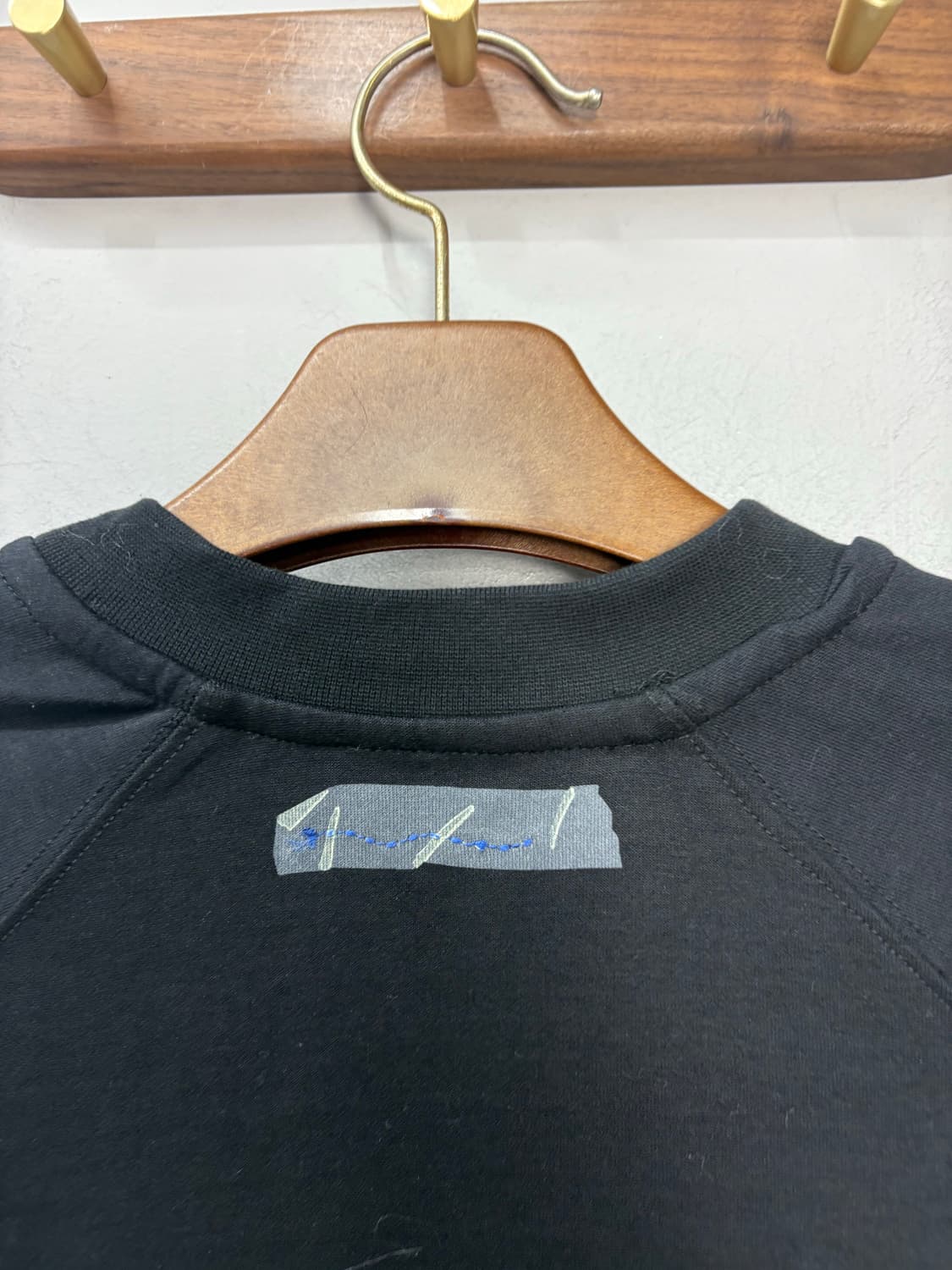 아더에러 블루썸 스웻셔츠 A2959 상품이미지6