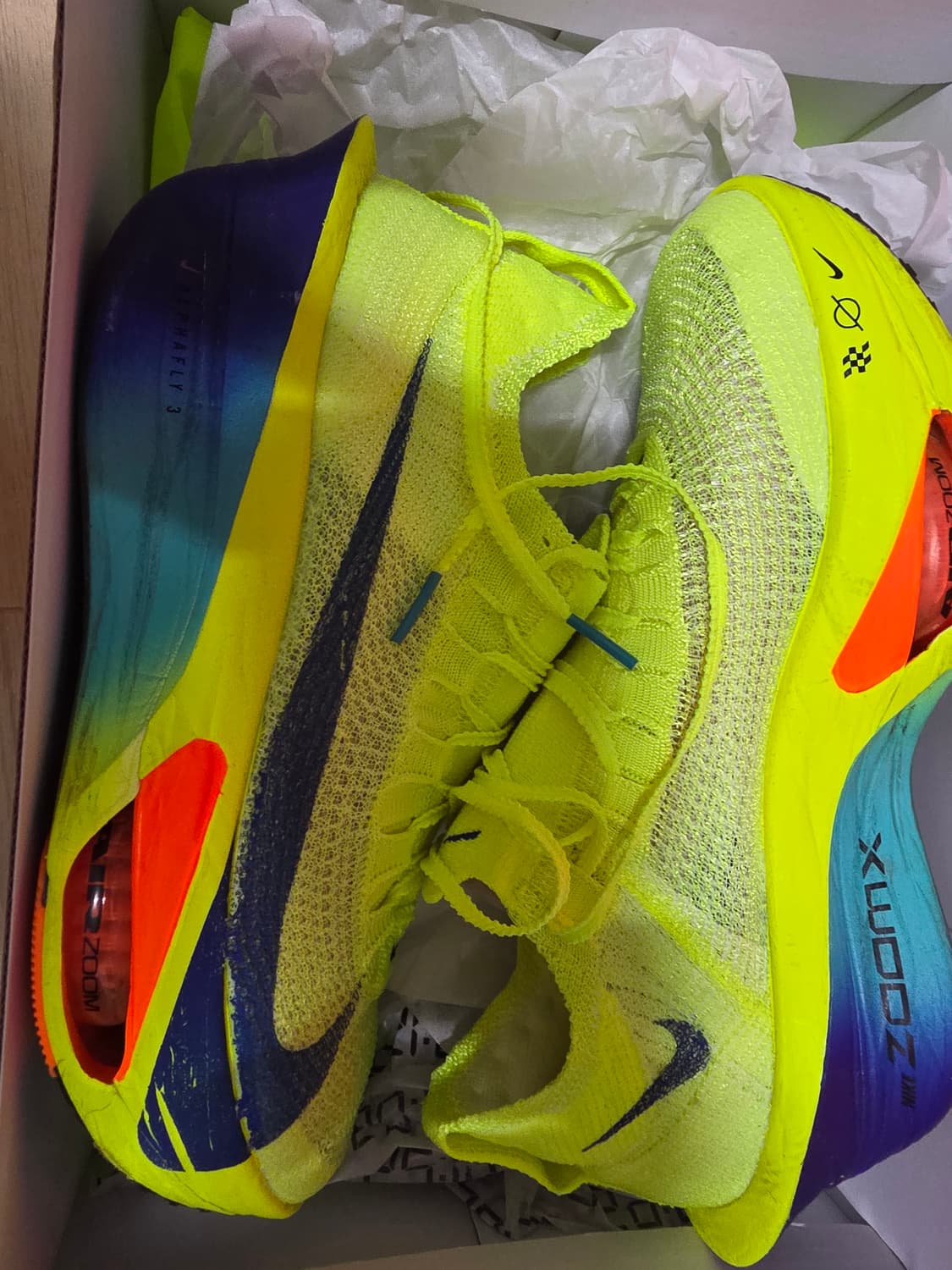 나이키 알파3, 나이키 줌 프리미엄 265 사이즈 판매합니다. 상품이미지3