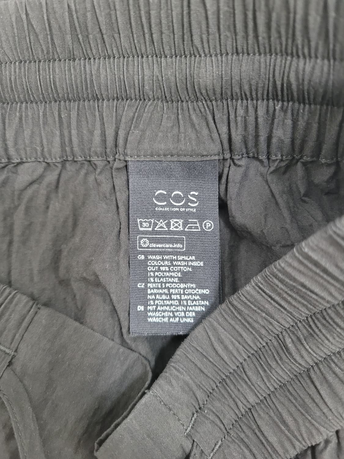COS 코스 크링클 시어서커 이지 밴딩 팬츠 / 여 EUR 34 블랙
 상품이미지8