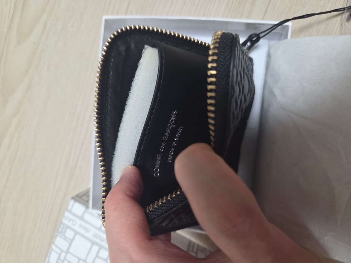 꼼데가르송 지갑 상품이미지3