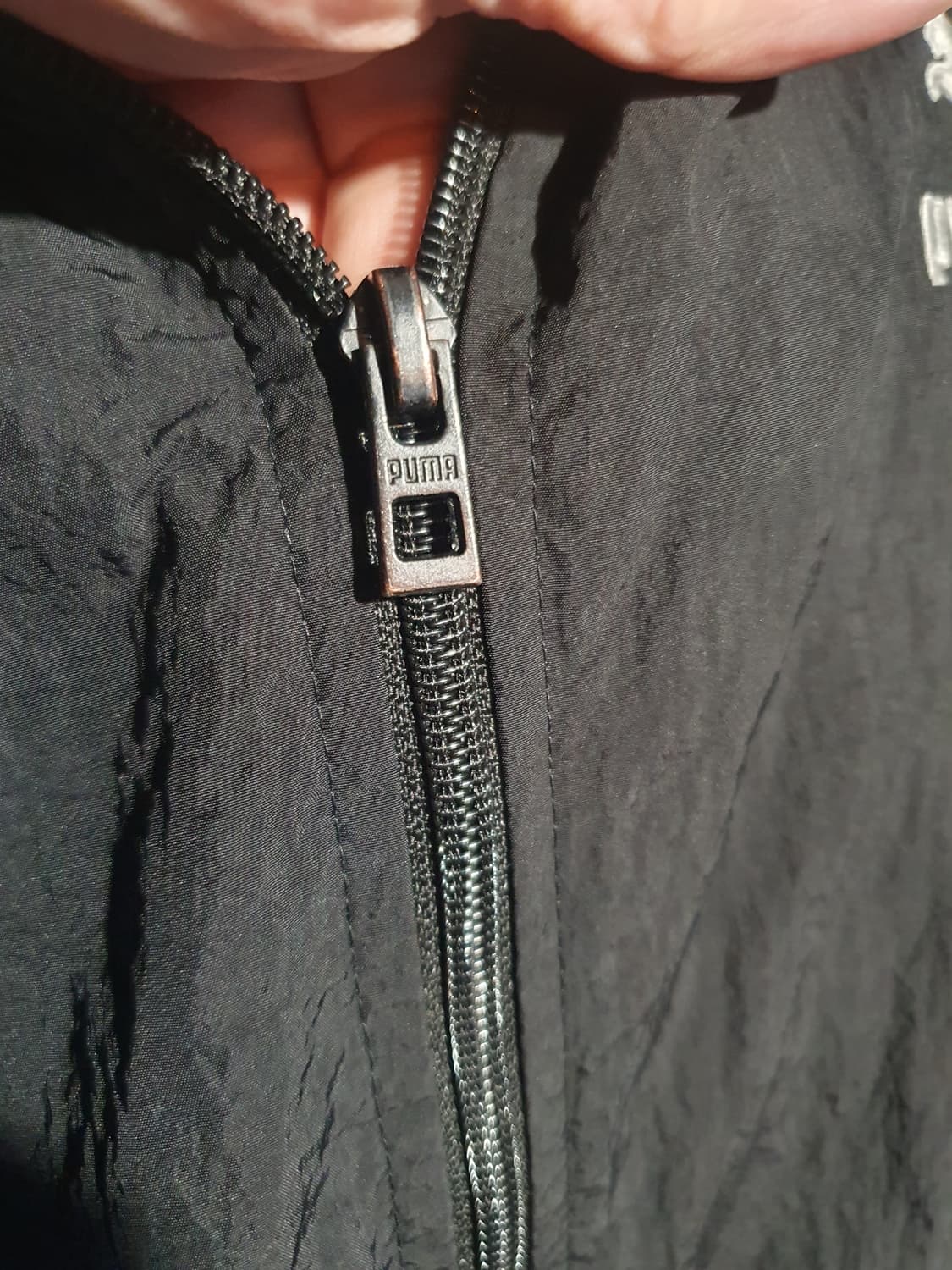 무배 푸마 블랙/퍼플/블루종 바람막이 L사이즈 2200311 상품이미지5