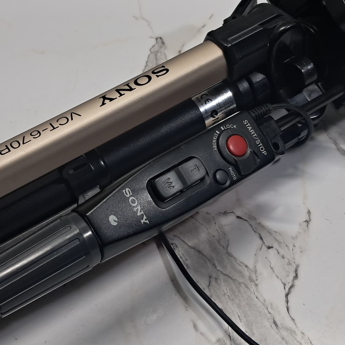 상태좋은! 소니 캠코더용 삼각대 VCT-670RM 상품이미지5