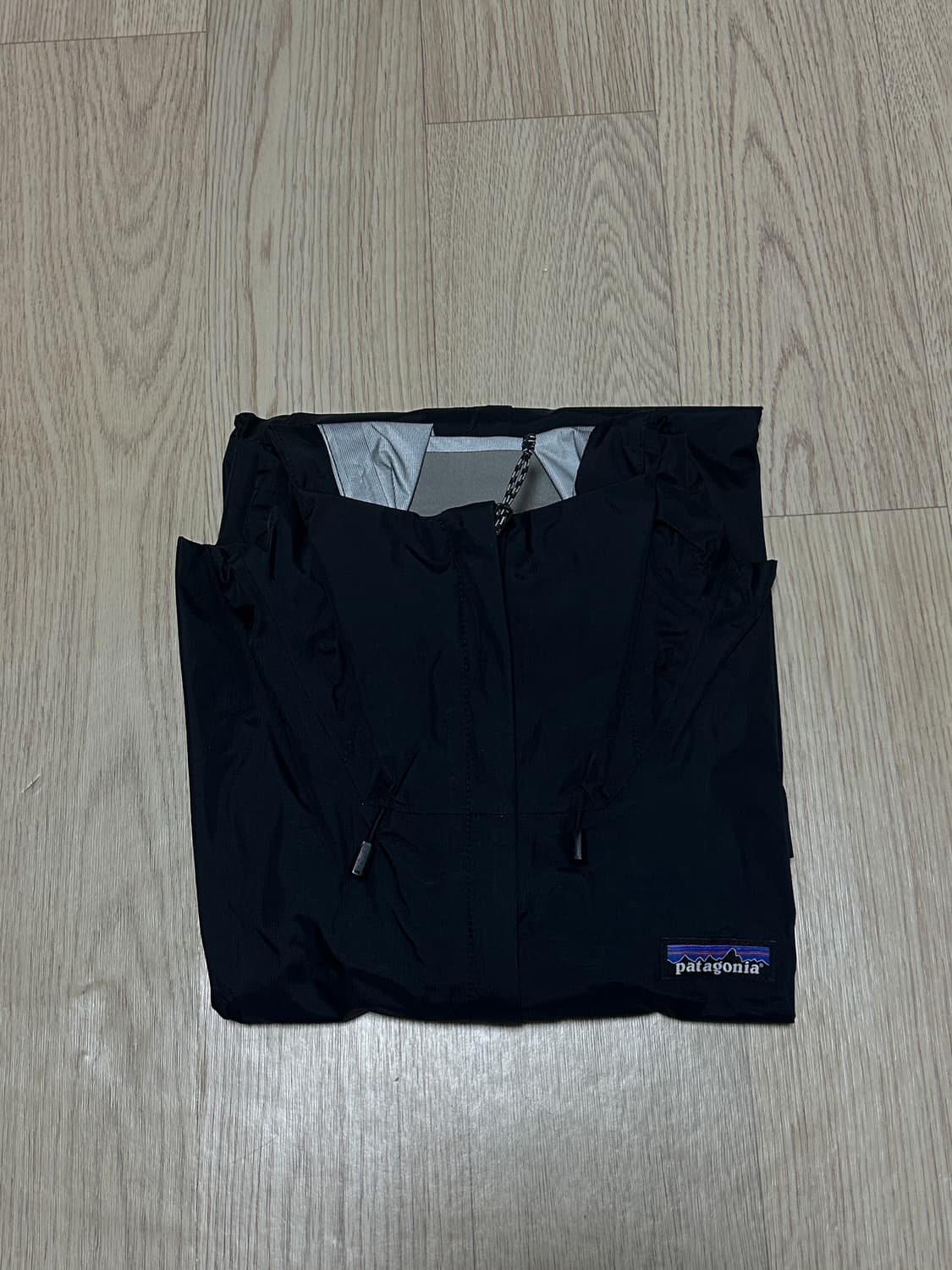 새상품) 파타고니아 토렌쉘 블랙 M사이즈 상품이미지4