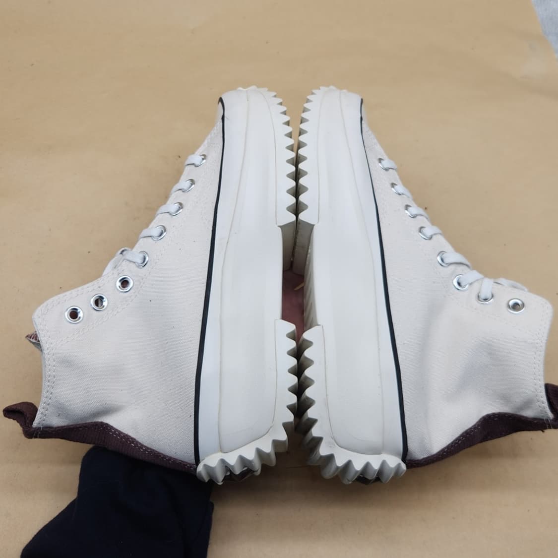 컨버스 런스타하이크 트라이패널 하이탑245 상품이미지5