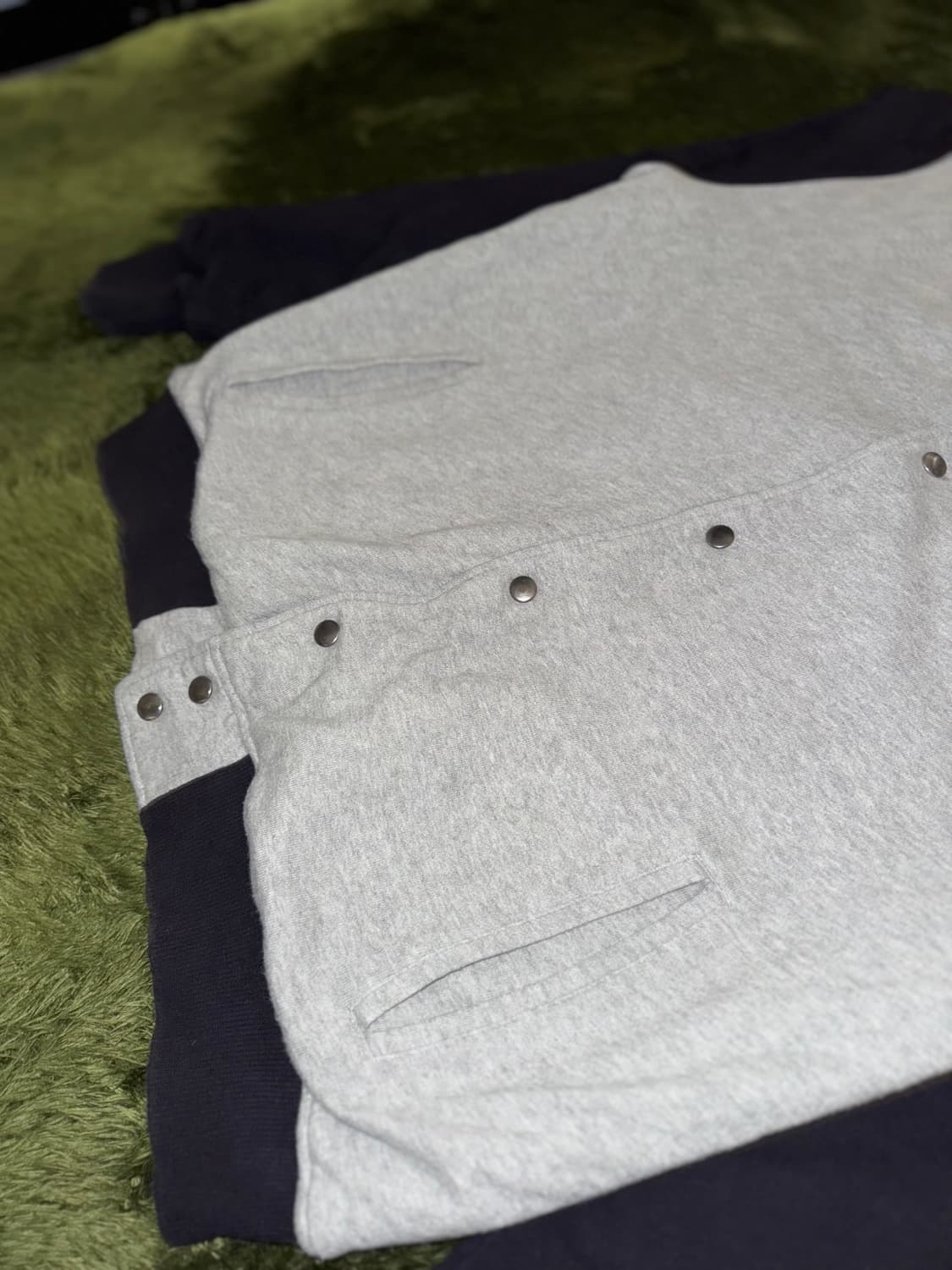 [L] 러셀 애슬레틱 엠브로더리 로고 이너 플리스 스타디움 자켓 그레이 상품이미지4