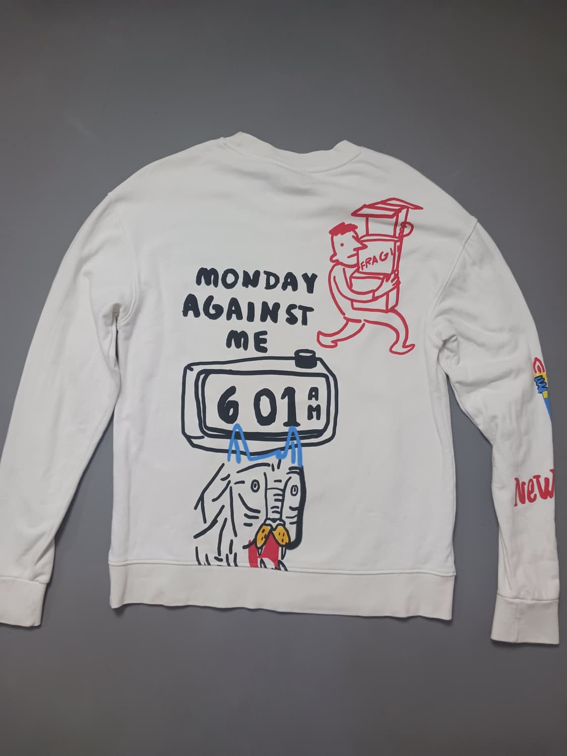 [M] 자라 앱스트랙트 그래픽 맨투맨 스웨트셔츠 상품이미지7