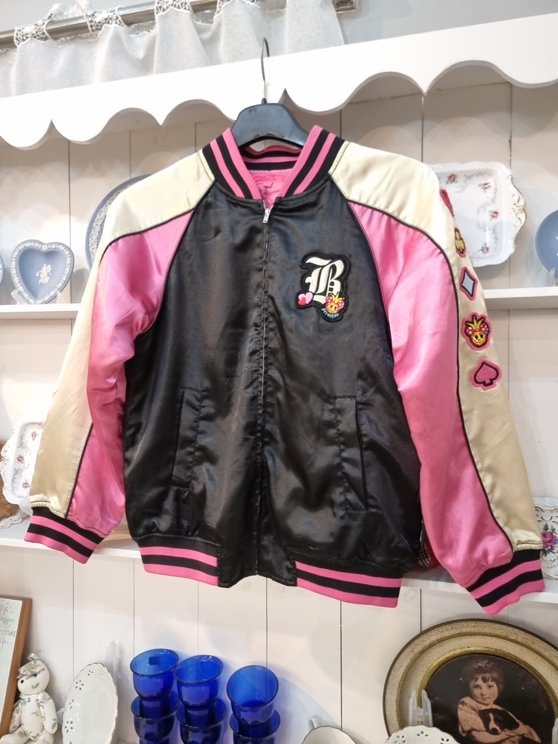 케이엘지(K.L.G) 로맨틱프린세스 자수 스카쟌 점퍼 상품이미지1