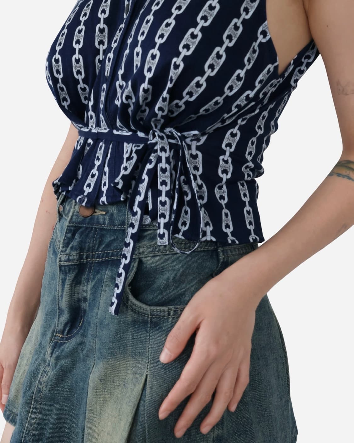 CELINE Chain Pattern Sleeveless Blouse 상품이미지4