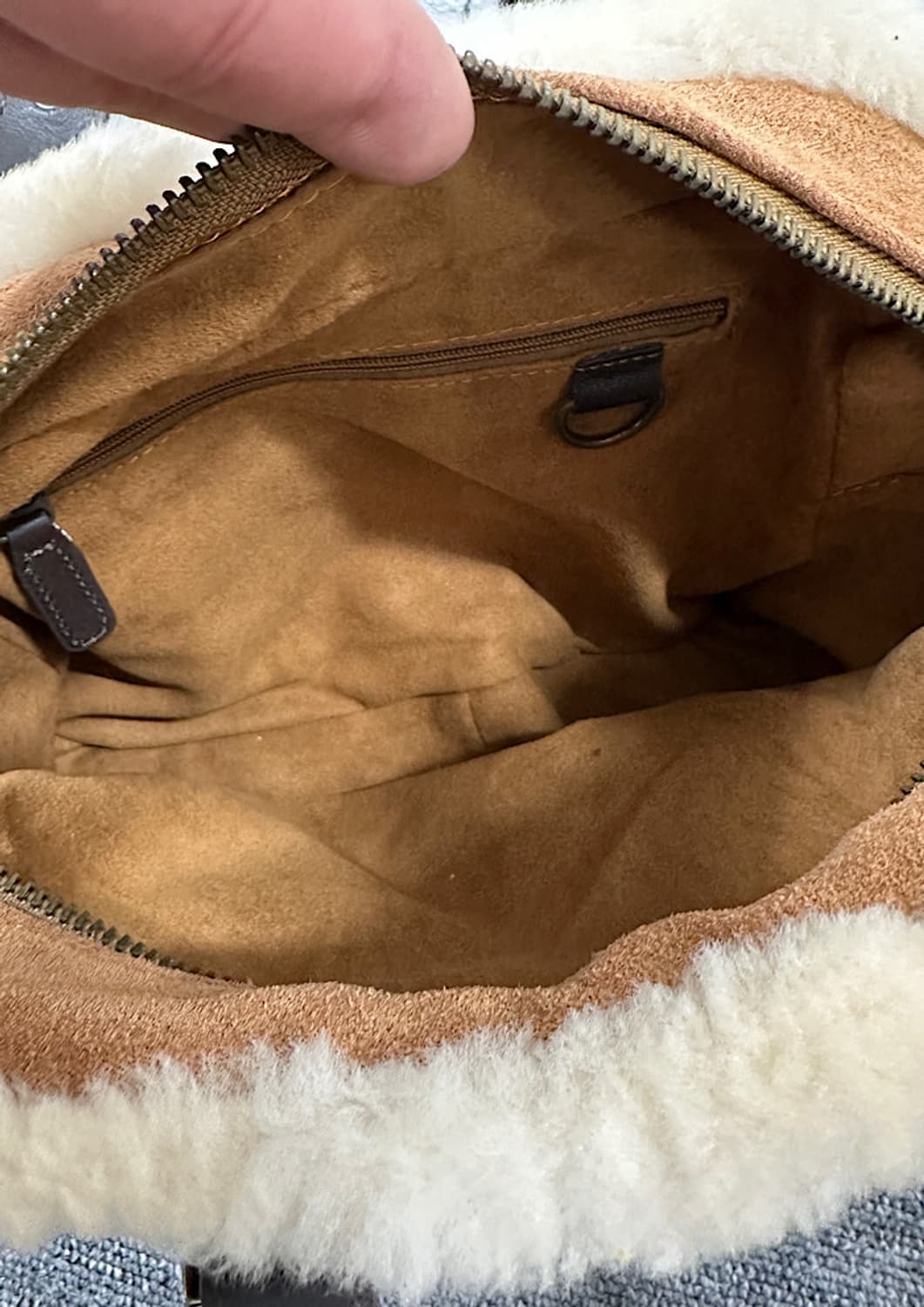 어그 토트백  상품이미지5