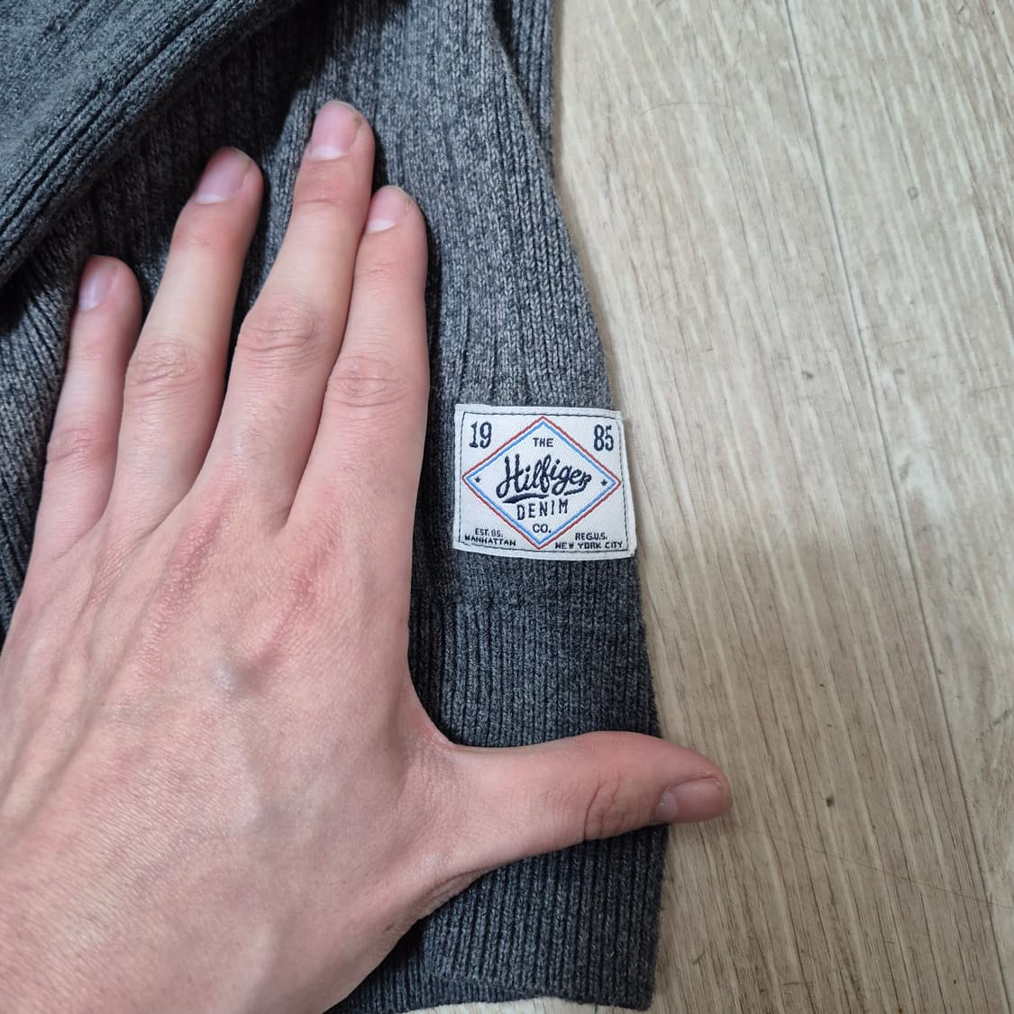 타미힐피거 데님 미니 플래그 모직 니트집업 상품이미지4