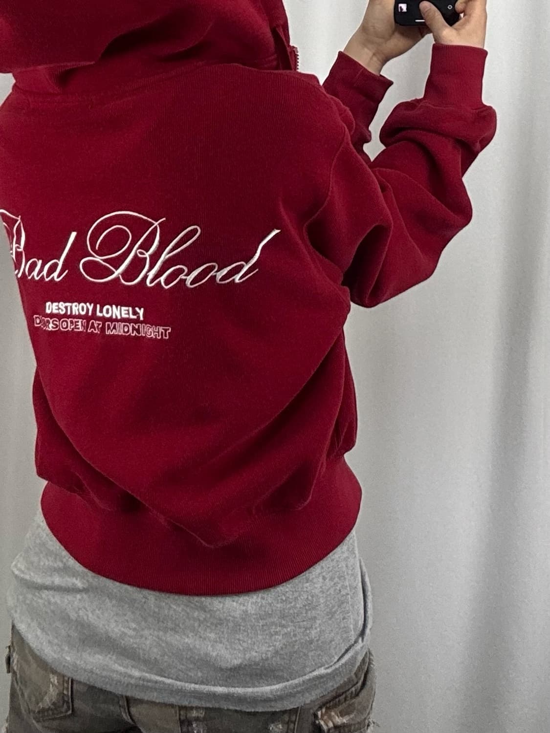배드 블러드 투웨이 크롭 후드집업 상품이미지4