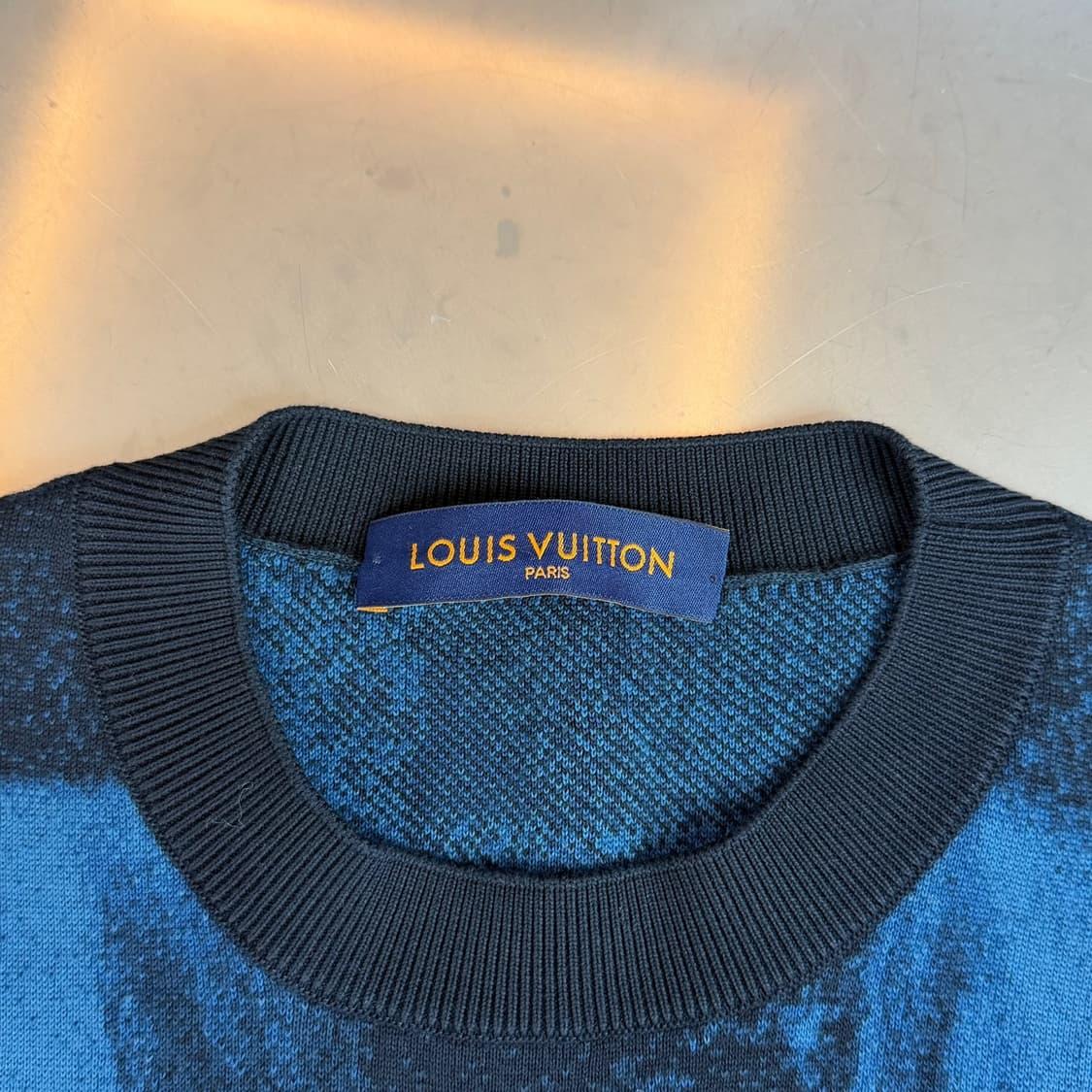 [리오브] 루이비통 다미에 솔트 자카드 크루넥 니트 상품이미지4