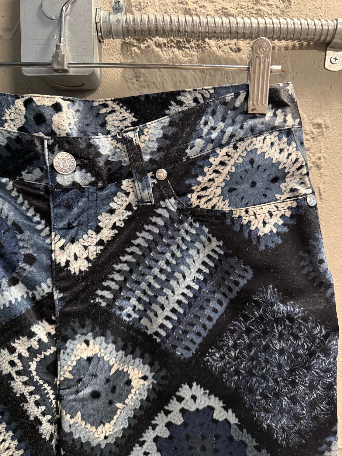 29인치 겐조진스 KENZO JEANS 패턴 팬츠 블루 믹스 상품이미지3