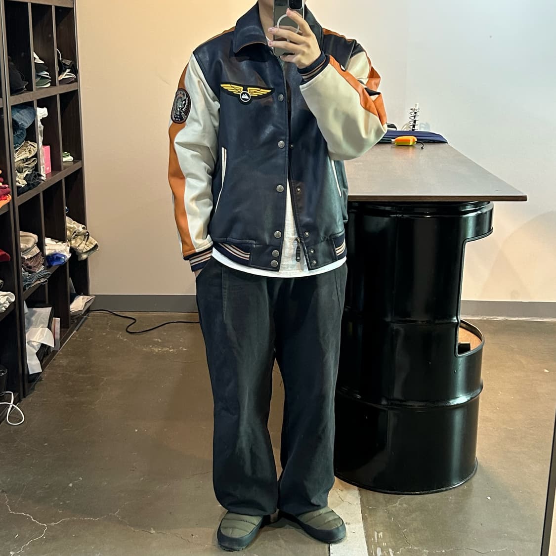 퍼스트다운 pvc 레더 자켓 상품이미지8