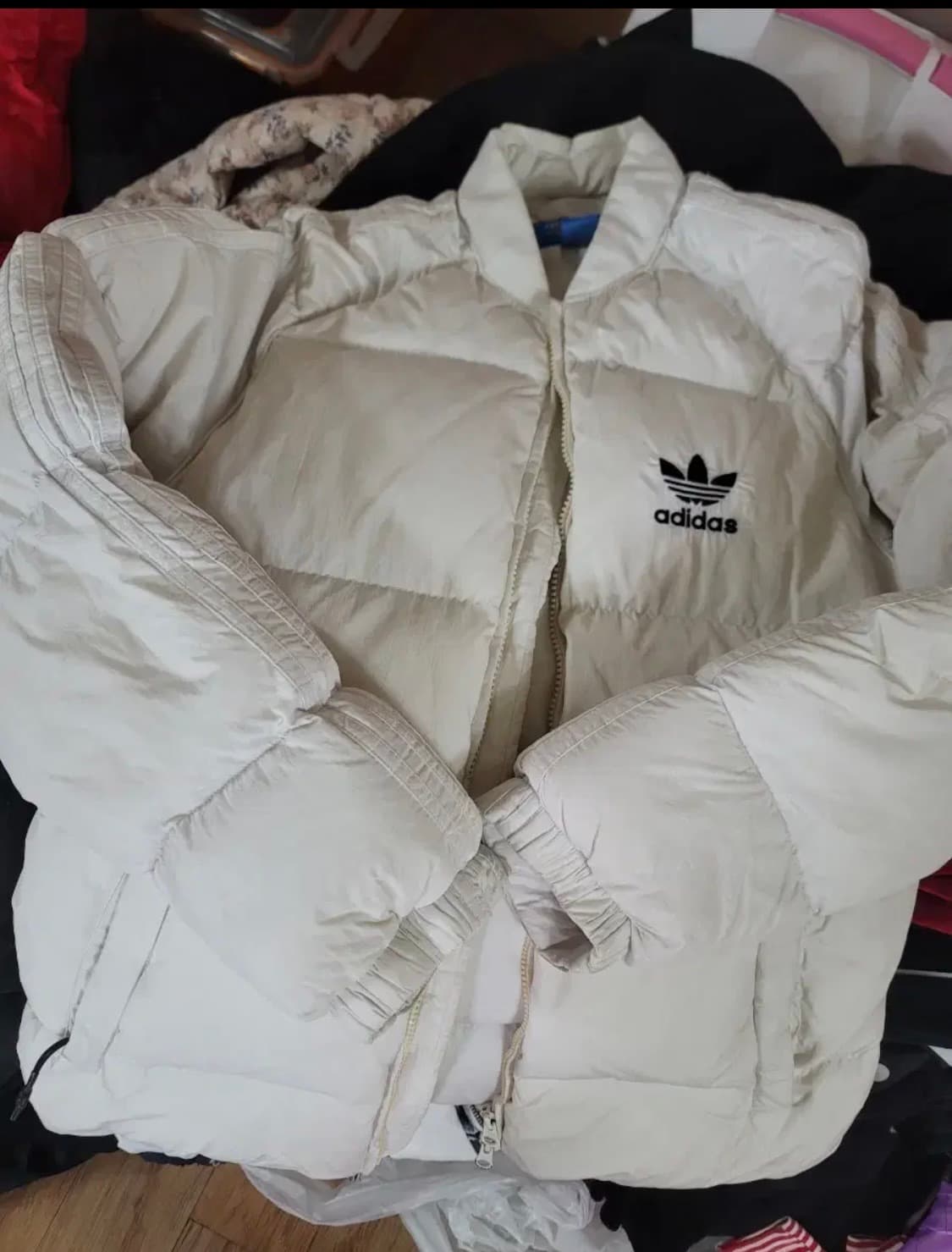 아디다스 오리털 패딩 상품이미지1