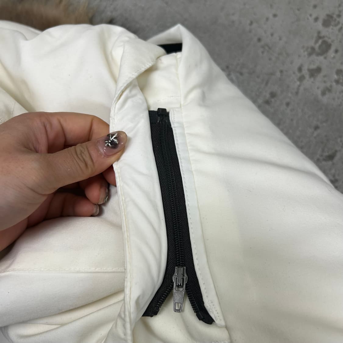 디스커버리 화이트 패딩[1434] 상품이미지7