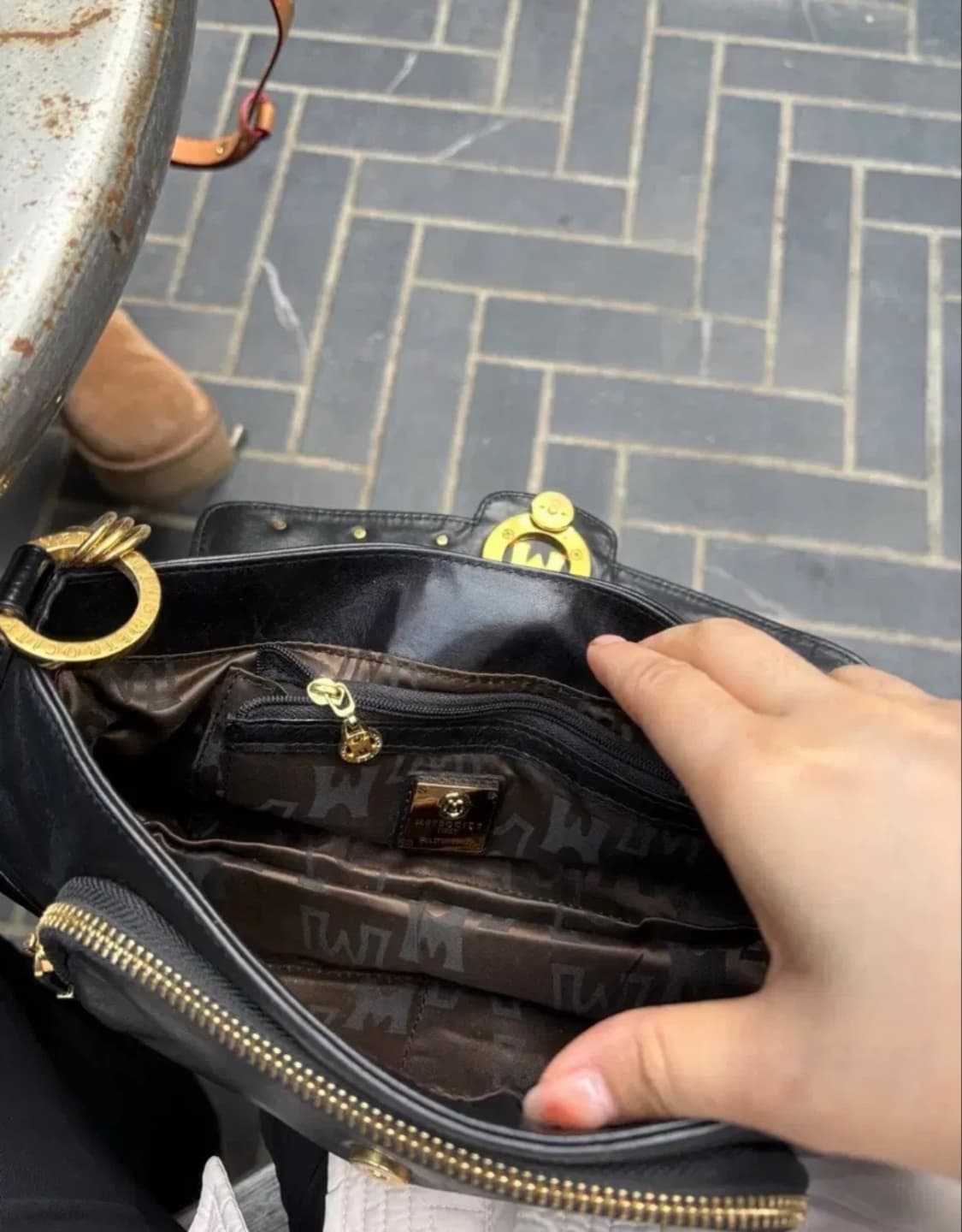 메트로시티블랙금장체인숄더백 상품이미지5