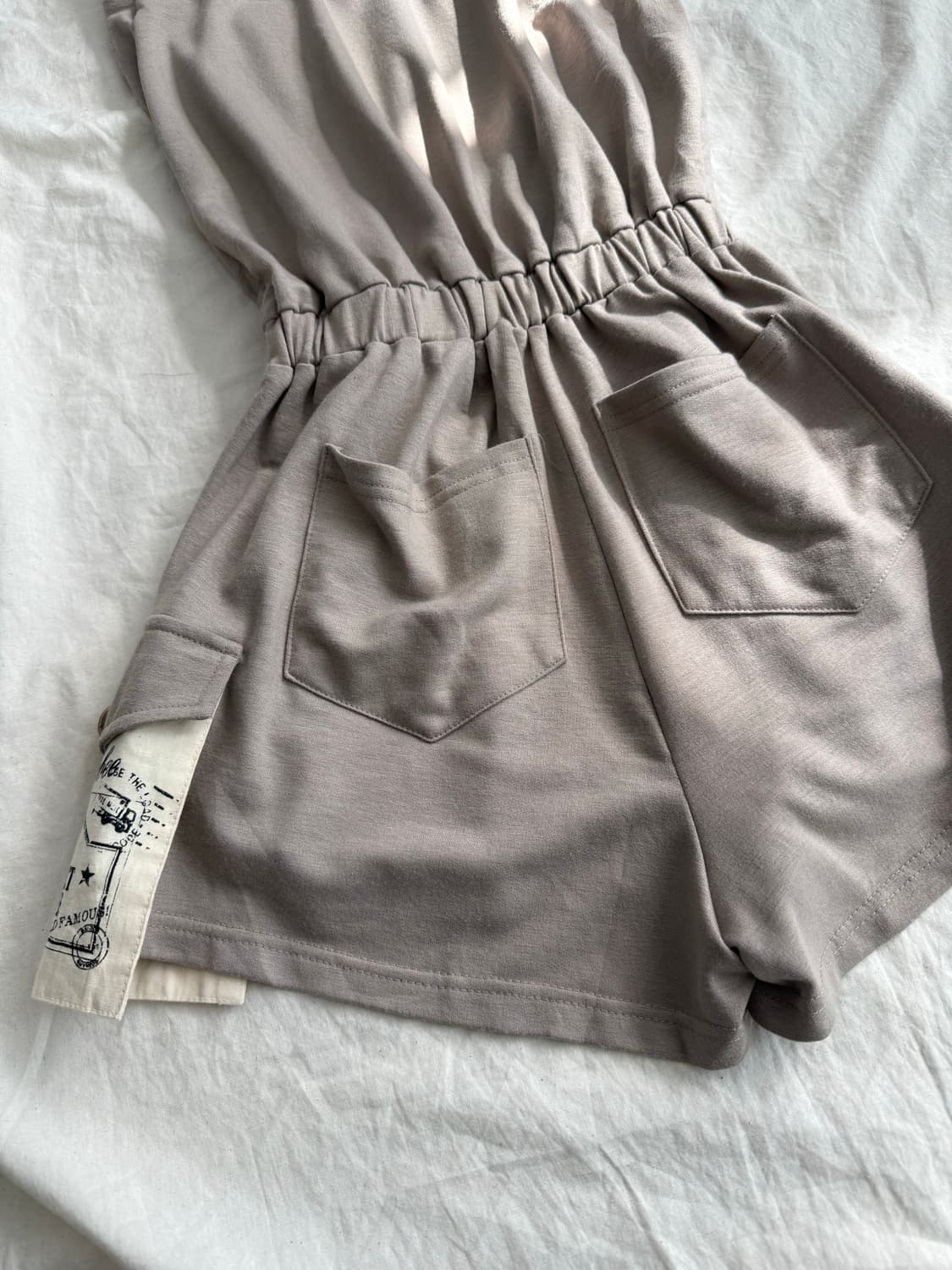 세실맥비 y2k 00’s 베이지 튜브탑 점프수트(새상품) 상품이미지7