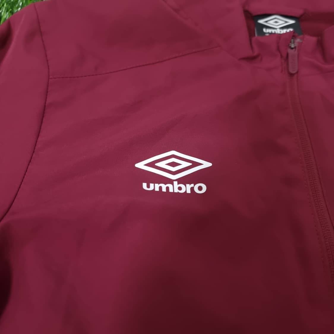 15-16시즌 웨스트햄 엄브로 자켓 상품이미지4