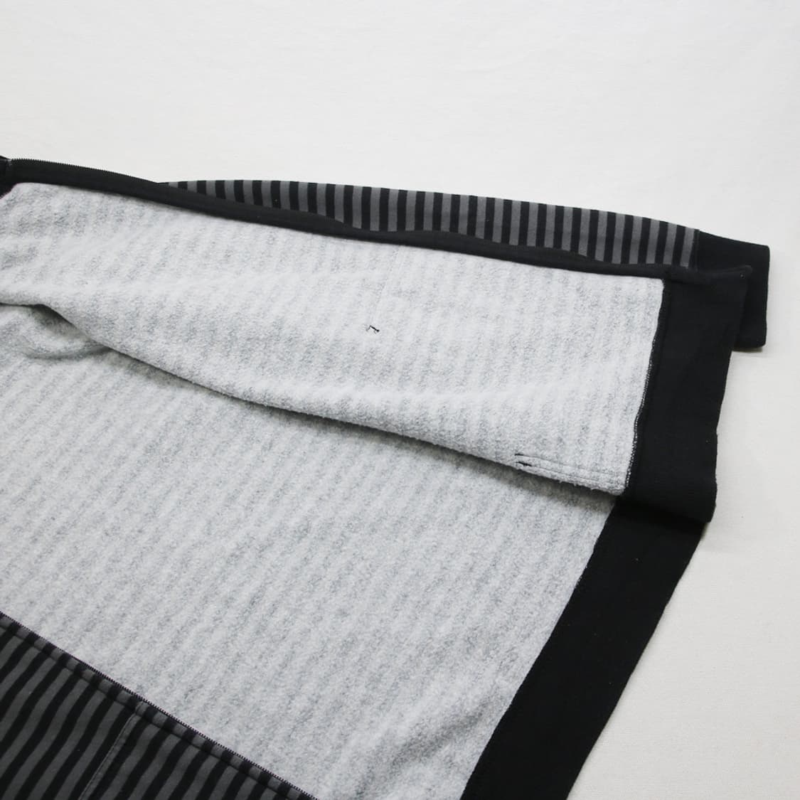 (착용컷) OAKLEY 후드 집업 (남성용 105) 상품이미지7