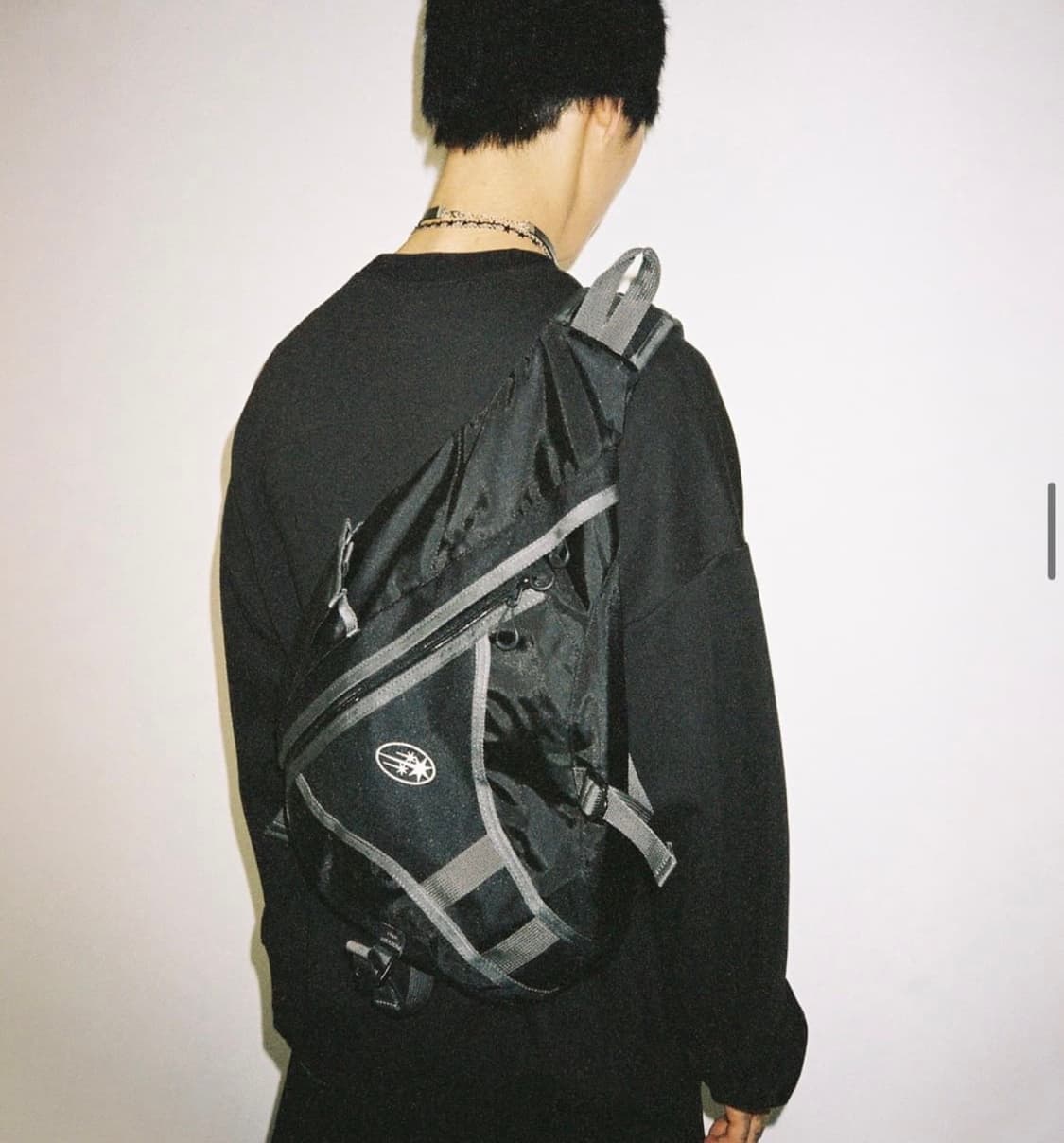 [새상품] 나이스고스트클럽 슬링백 상품이미지3