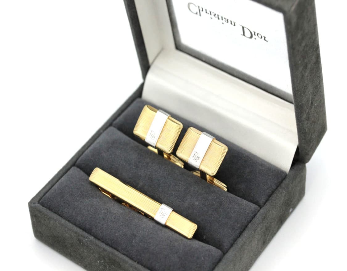 디올 A등급 5cm 남자 명품 넥타이핀 커프스 세트 상품이미지1