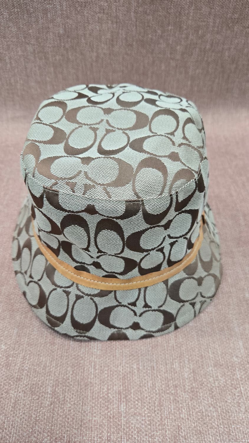 COACH 코치 스몰싸이즈 시그니처페브릭 버킷햇   상품이미지1