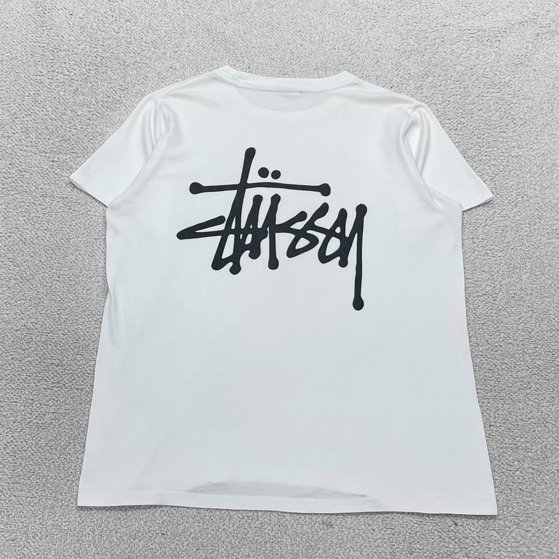 스투시 Stussy 베이직 로고 반팔티 화이트 상품이미지1