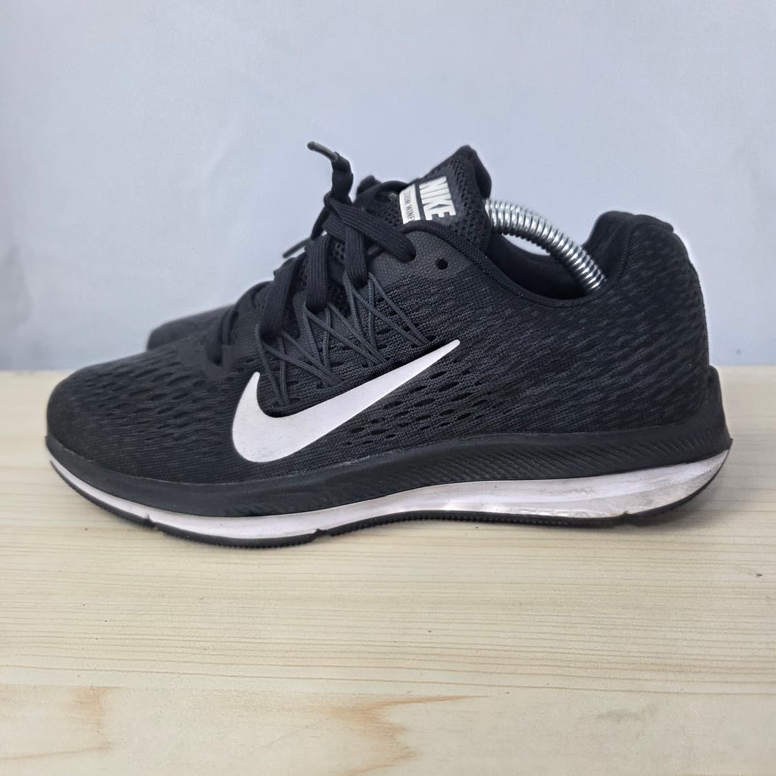 235 나이키 줌윈플로우 운동화 워킹화 러닝화 상품이미지2