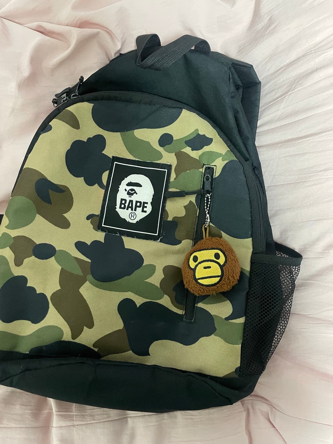 베이프 백팩 상품이미지2