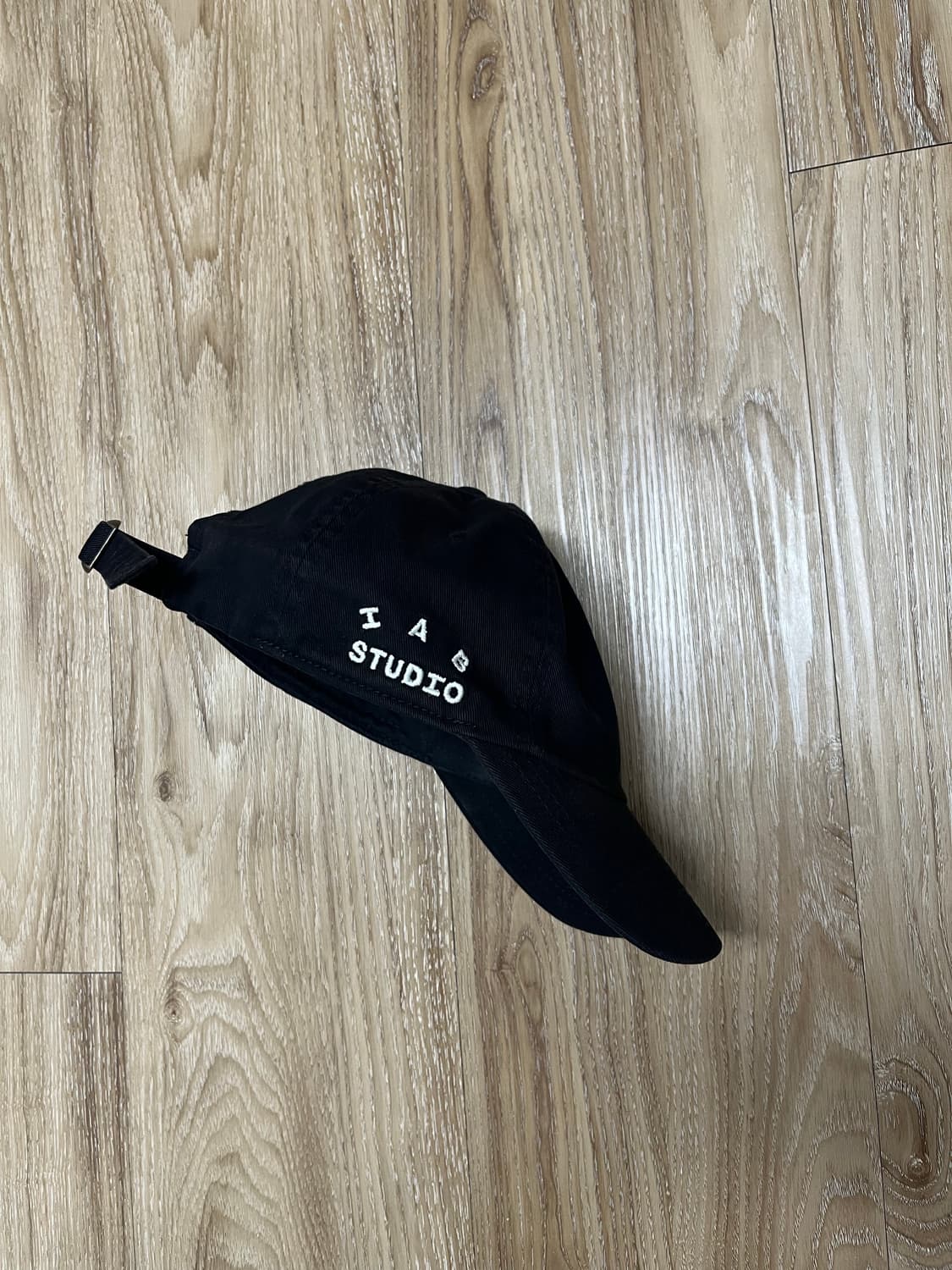 아이앱 스튜디오 볼캡 상품이미지1