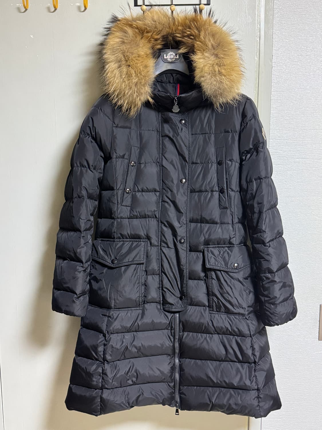 몽클레어 끌로에 롱패딩 폭스퍼 블랙 (사이즈 2 ) 상품이미지2