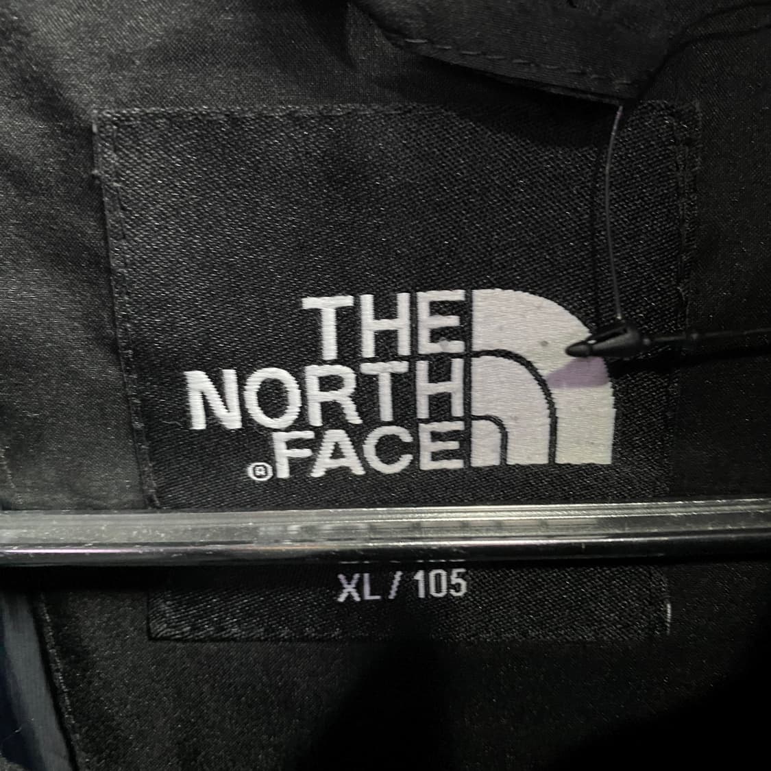 노스페이스 스몰로고 구스다운 블랙 패딩 조끼 B3898 상품이미지4