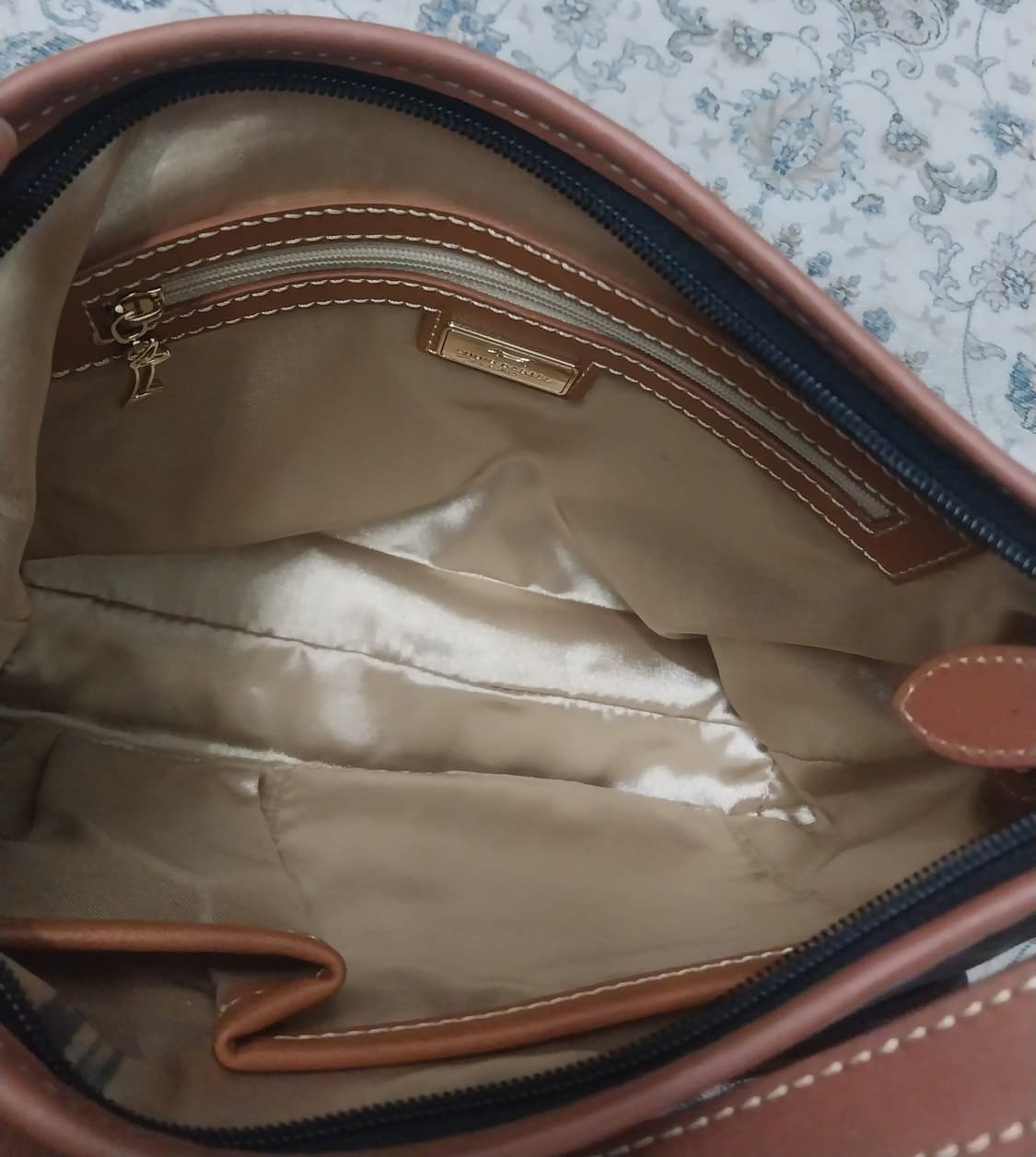 루이까스텔 골프 포켓 숄더백 상품이미지5
