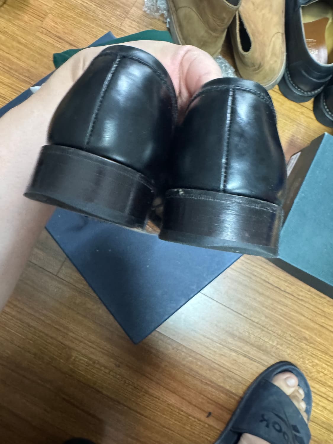 얀코 카사레스 페니로퍼 6.5 (255)   상품이미지5