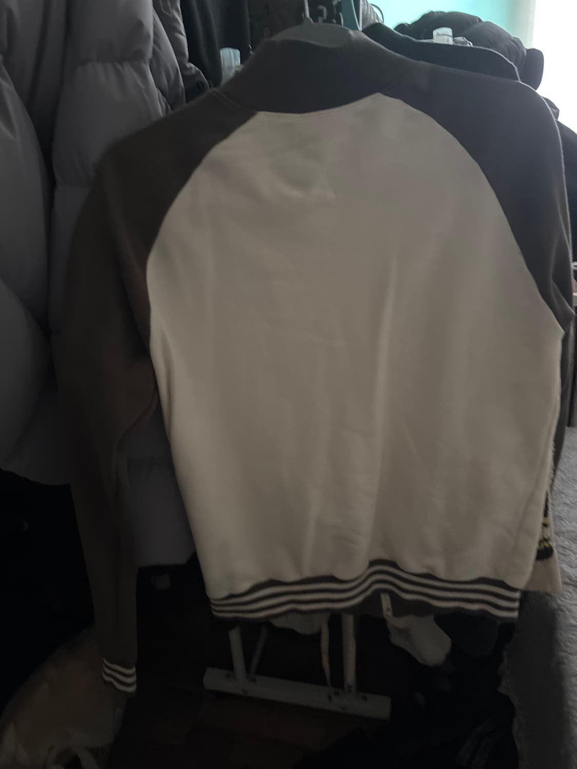 고동색 아디다스 집업 상품이미지2