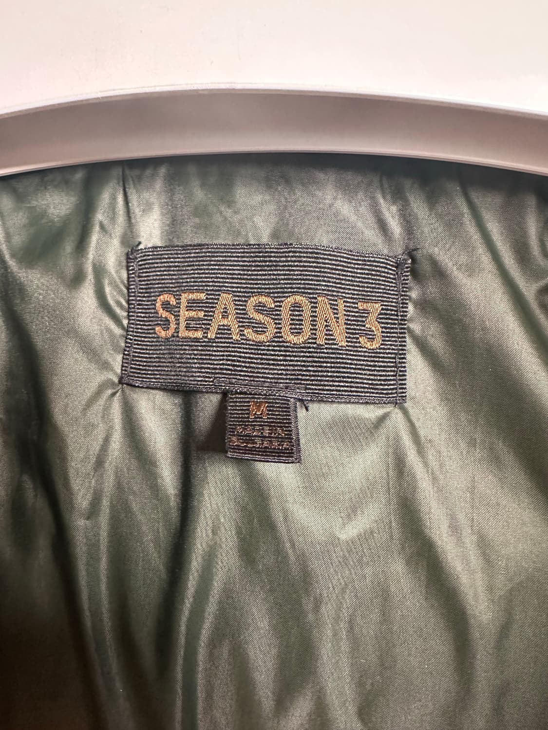 이지 시즌 3 푸퍼 패딩 자켓 상품이미지2