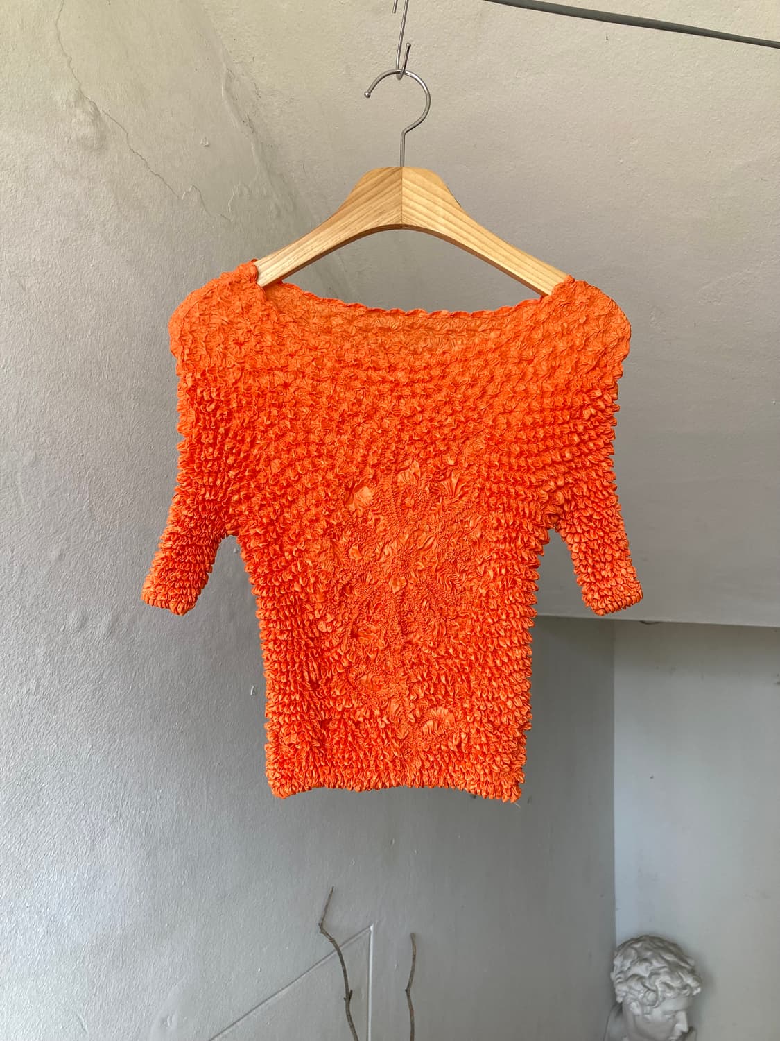 올록볼록 오렌지 반팔 블라우스 상품이미지1