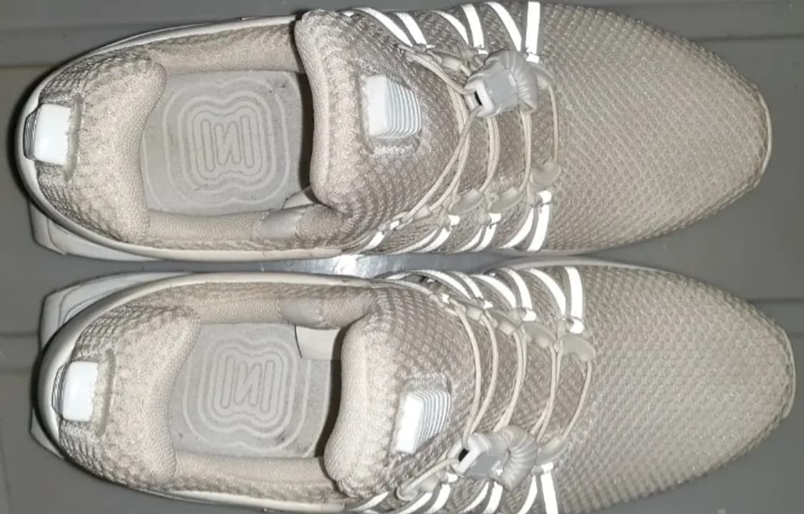 나이키 샥스 그래비티 올 화이트 240 상품이미지4