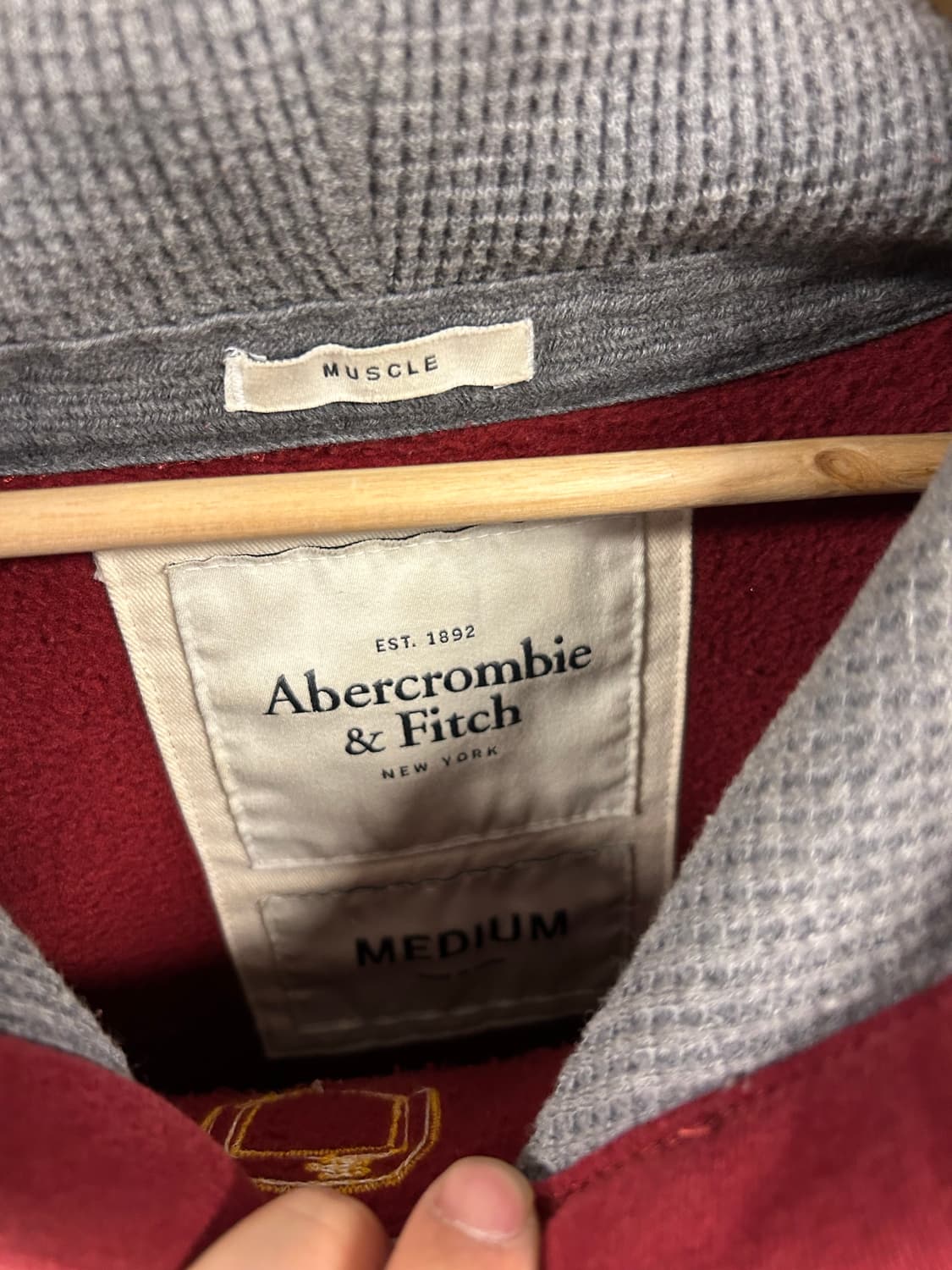 ML) 아베크롬비 A&F 패치 자수 후드티 T302 상품이미지2