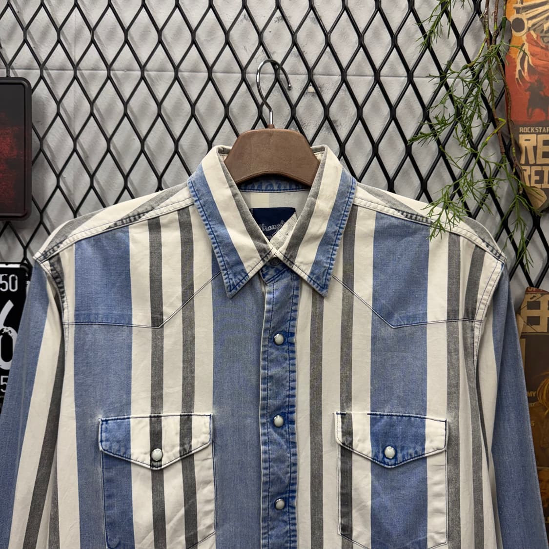 00s 랭글러 스트라이프 웨스턴 셔츠 전면 투포켓 포인트 블루 화이트 상품이미지3