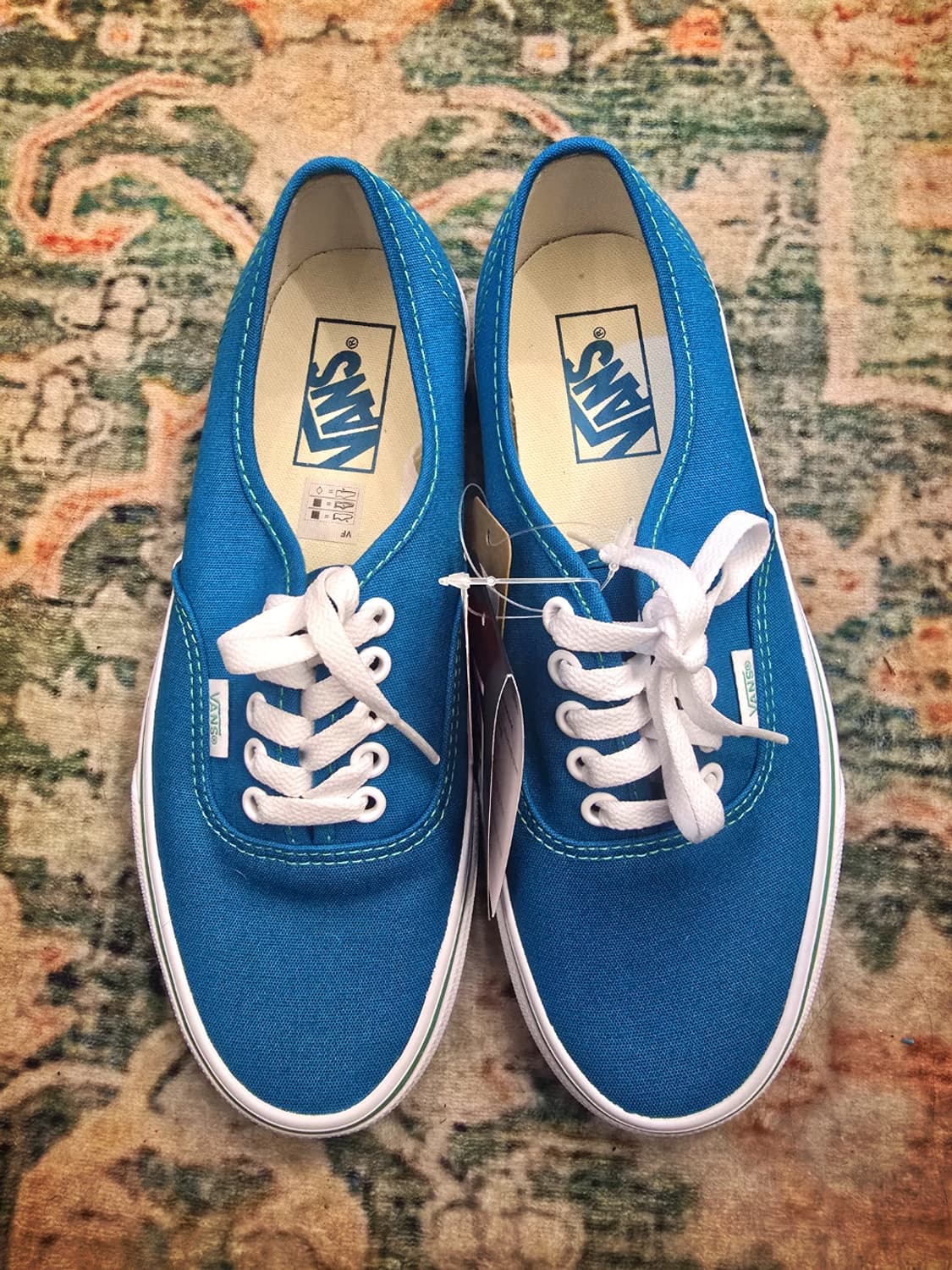 반스 어센틱(Vans Authentic)스니컺ㄷ 상품이미지1