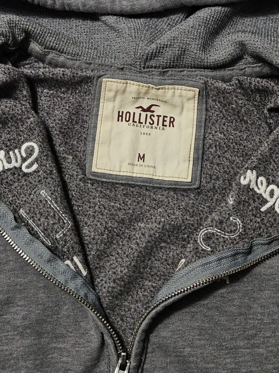 홀리스터 스펠아웃 로고 후드집업 M 딱붙 여성 딱붙핏 상품이미지4