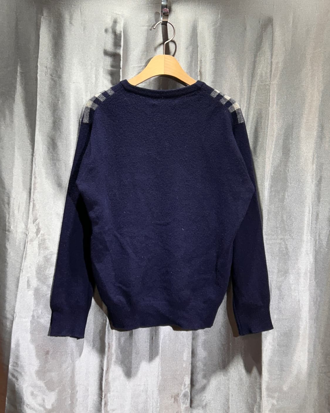 XS 버버리 클래식 노바체크 네이비 램스울 니트 상품이미지3