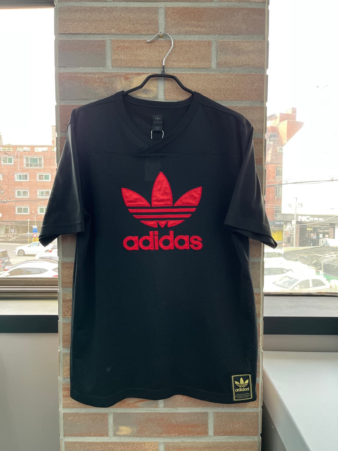 아디다스 자수 로고 메쉬 반팔 티셔츠 상품이미지7