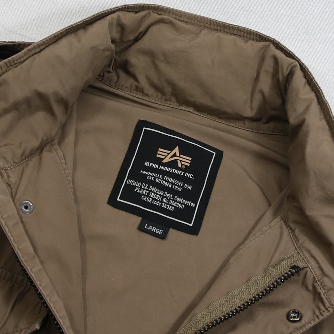 (착용컷) 알파 인더스트리 M-65 필드 자켓 (남성용 98-100) 상품이미지6