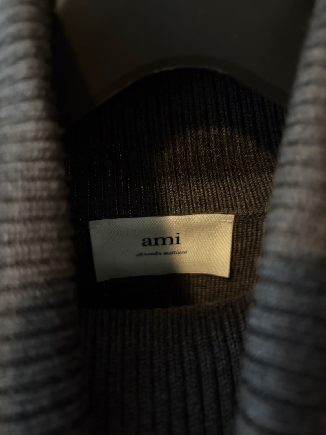 (택 포함) ami 넥폴라 터틀넥 스웨터 그레이 상품이미지3