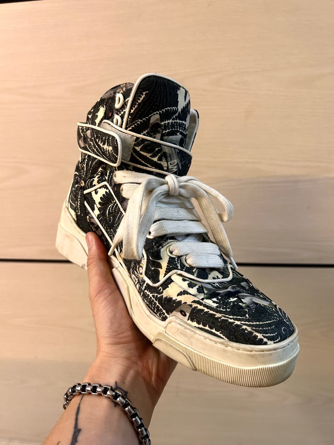Givenchy Paris Paisley High Top Shoes 상품이미지6