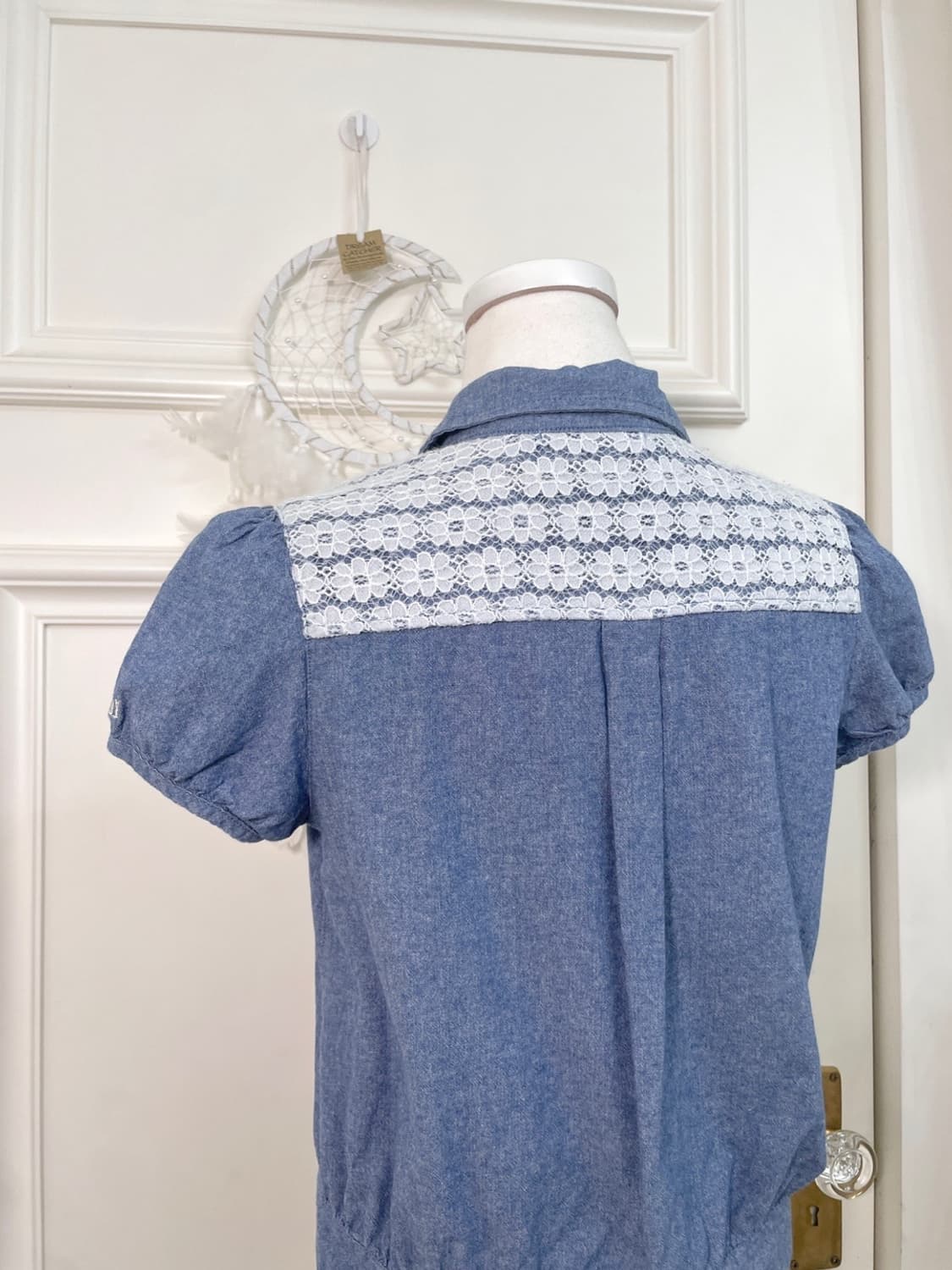 denim lace detail puff sleeve bow shirt 상품이미지4