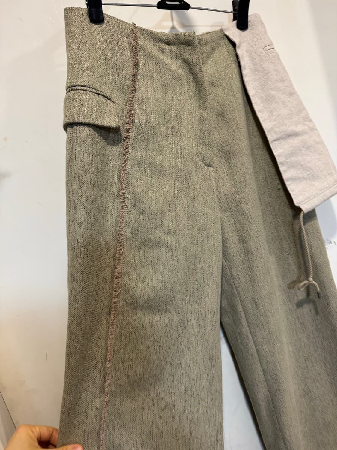 andersonbell 앤더슨벨 플랩팬츠 상품이미지5